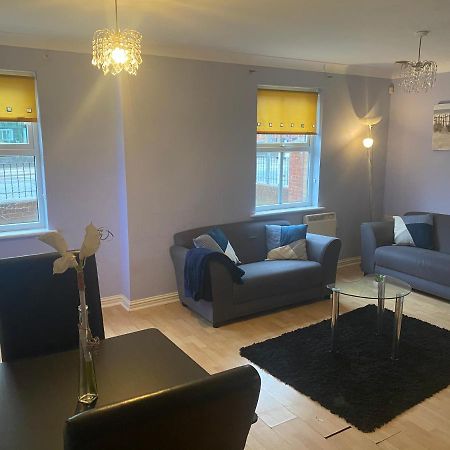 Bambz Apartment 3 Manchester Eksteriør bilde