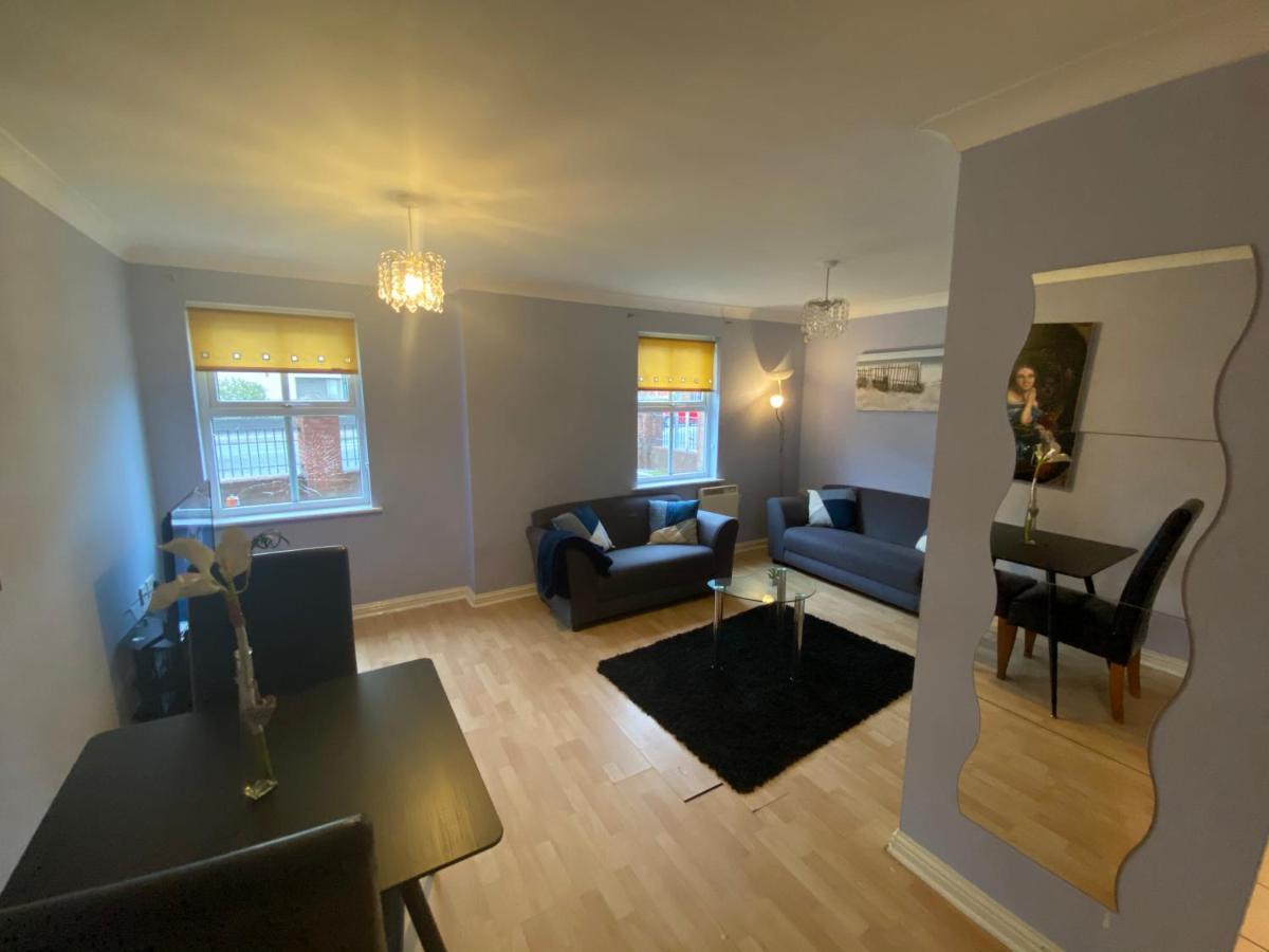 Bambz Apartment 3 Manchester Eksteriør bilde