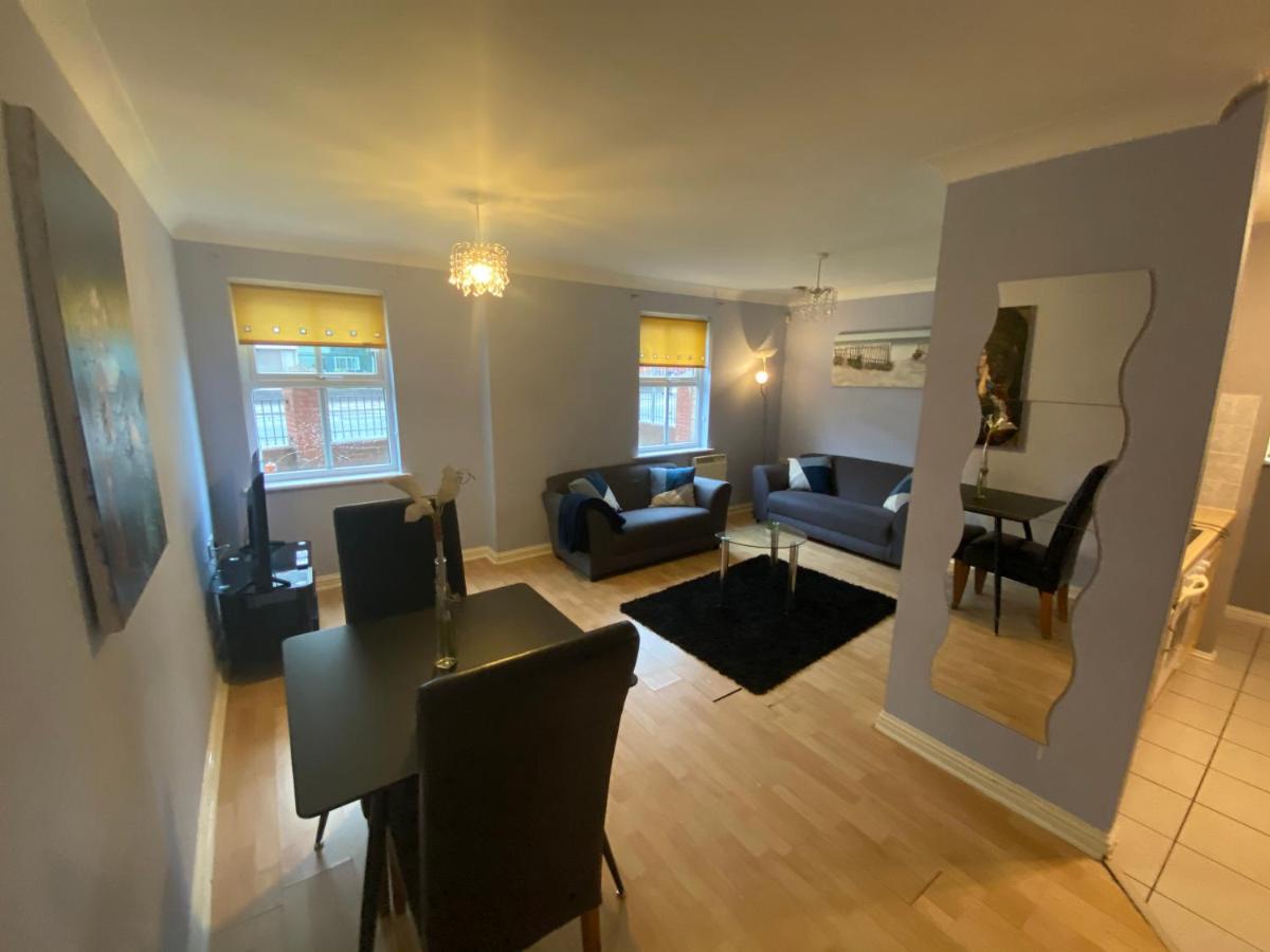 Bambz Apartment 3 Manchester Eksteriør bilde